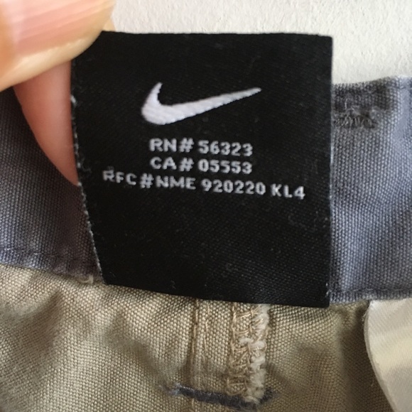 Nike Ace golf shorts women size 2 tan colour - Picture 6 of 8